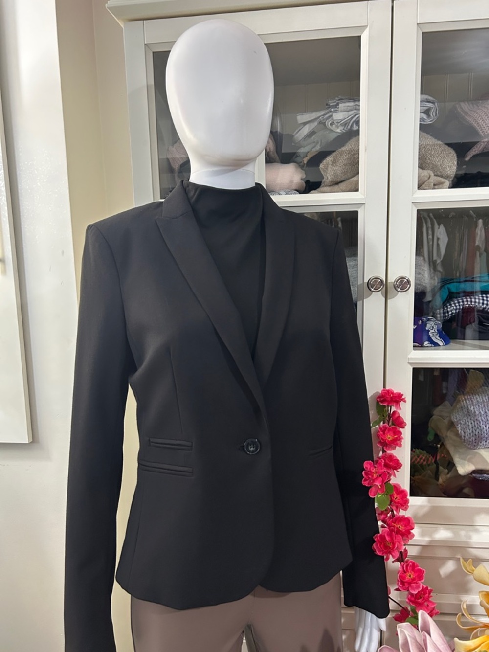 H&M Black Women's Single-Button Blazer